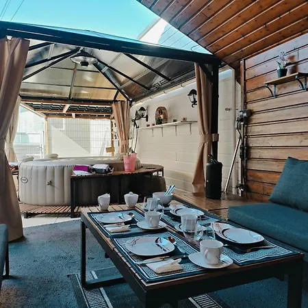 Poirie - Jacuzzi, Sauna Et Terrasse De Reve Alpesi faház *