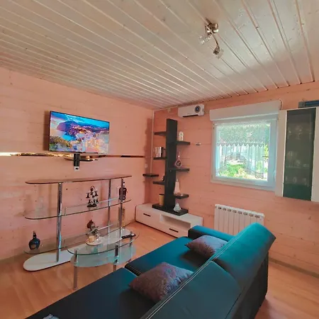 Poirie - Jacuzzi, Sauna Et Terrasse De Reve Alpesi faház Dommartin-lès-Remiremont